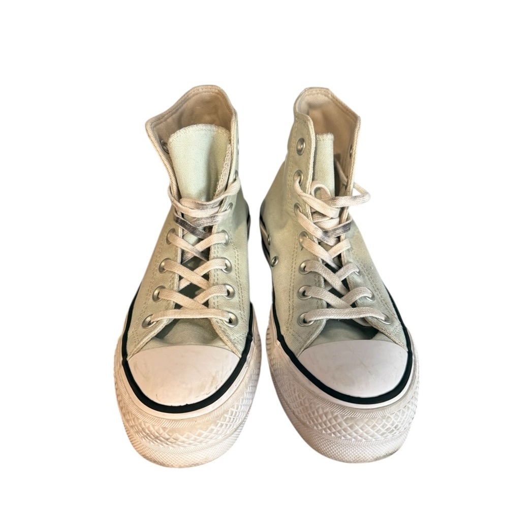 Women’s Size 6 Platform Chuck Taylors – Mint Green
